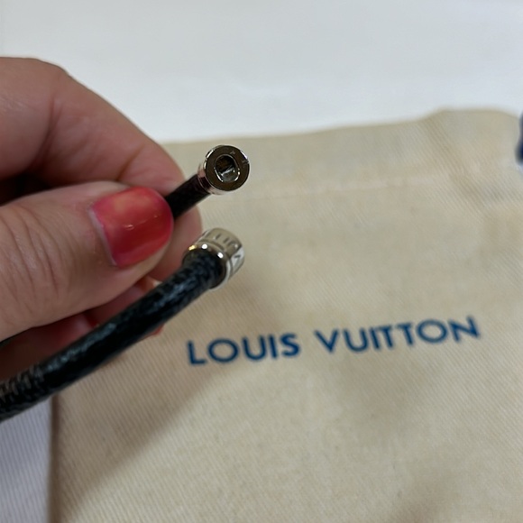 Louis Vuitton Keep It Bracelet Damier Ebene made in Spain 2021 & LV Dustbag - Picture 14 of 17